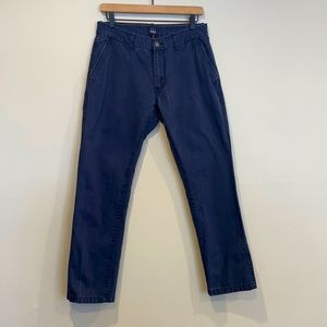 Men’s GAP Lived In Tapered Khaki Pants